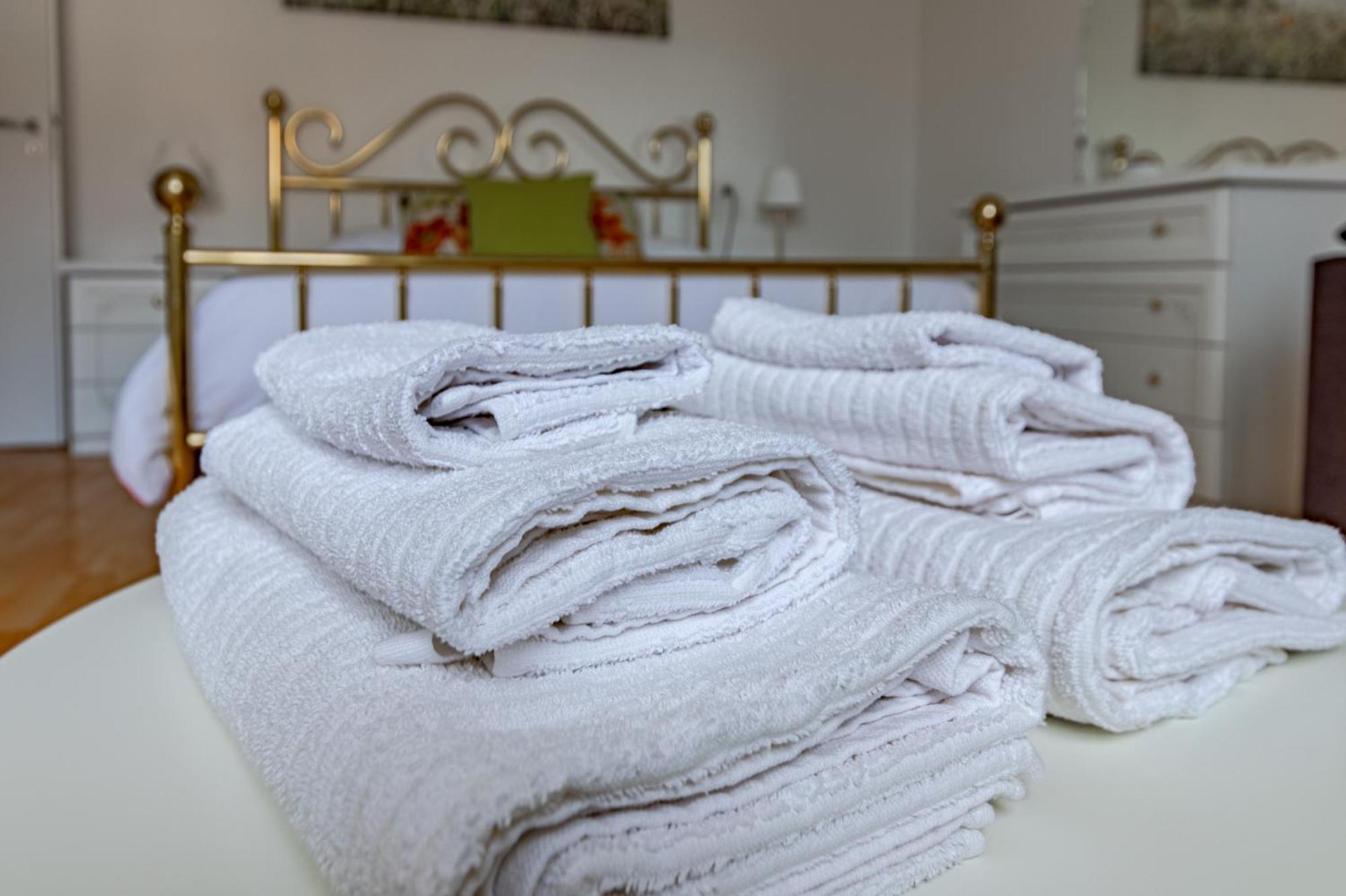 Pit Stop, Con Bagno Privato, Parcheggio E Clima Privat overnatting *